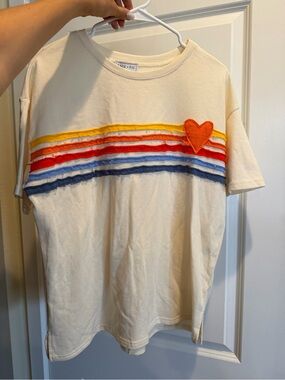 Sage + Fig Size: S Cream Short-Sleeve Tee with Rainbow Stripes and Heart Patch